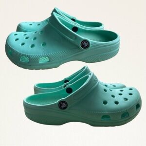 Mint/Blue/Teal Crocs